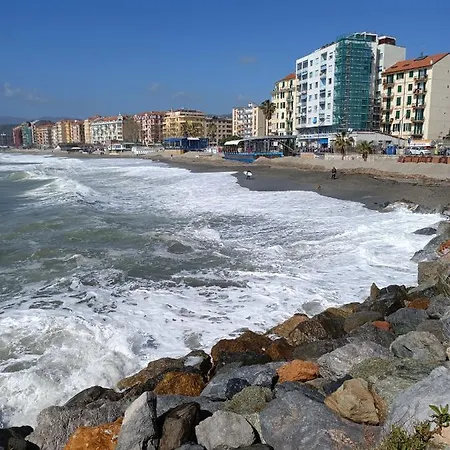 Savonaamare 2.0 * Savona